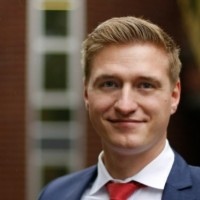 Dr. Steffen Kunnen